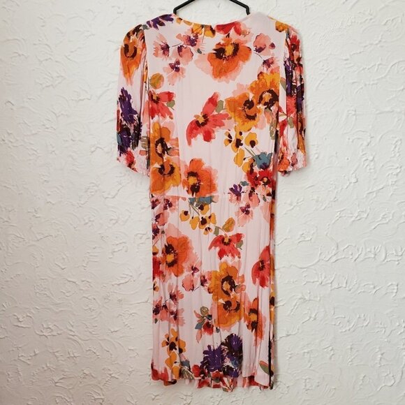 H&M light pink puff sleeve dress with large flowers - Picture 5 of 7